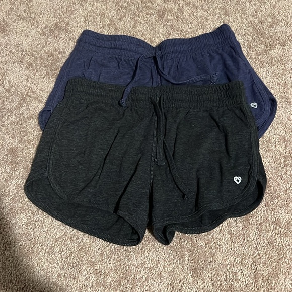 Women’s Active Shorts 2 Pack - Picture 2 of 6